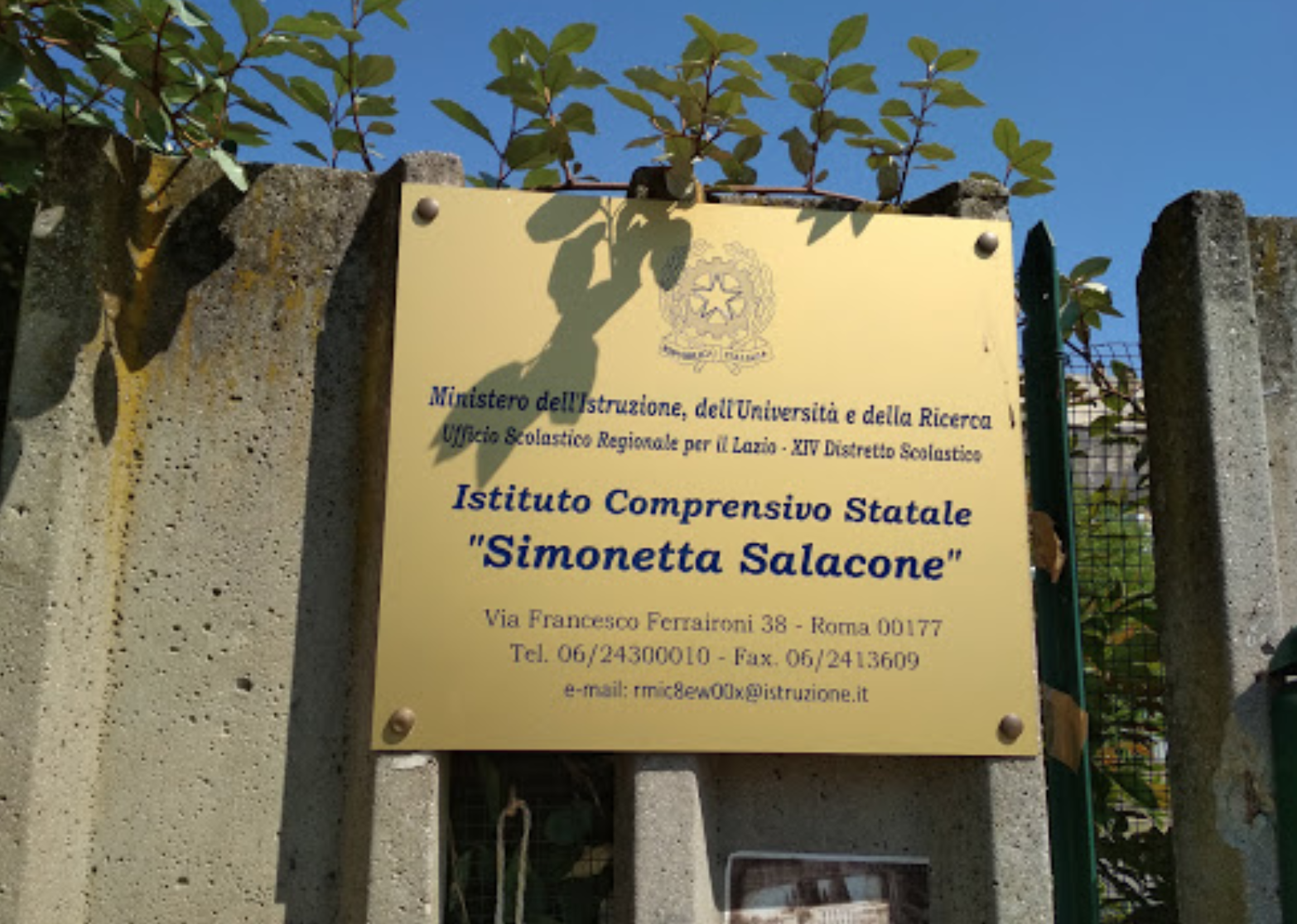 Scuola. Grave l'adozione della Carriera Alias in scuola dell’infanzia, elementare e media a Roma 1